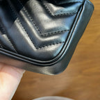 Gucci GG Marmont Collection Leather Black 699757 UM8KV 1000