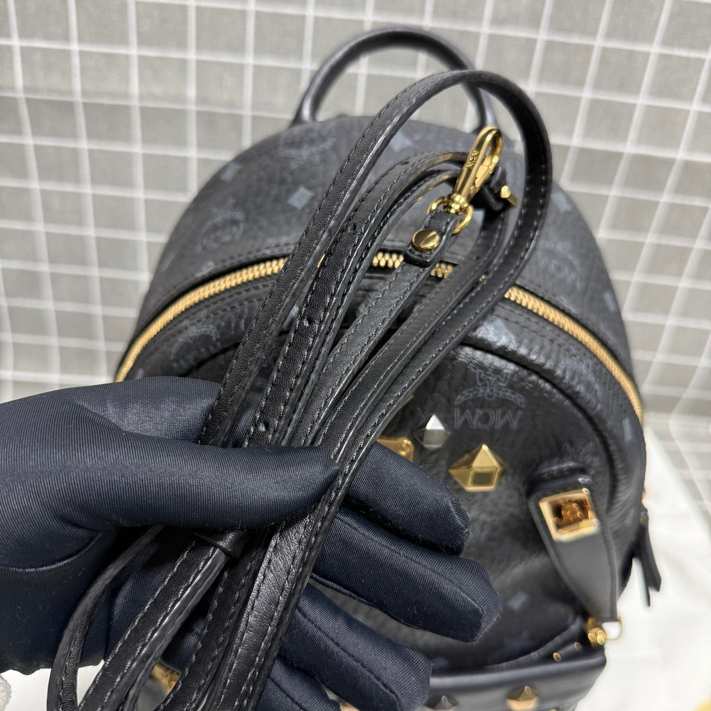 MCM Leather Gold