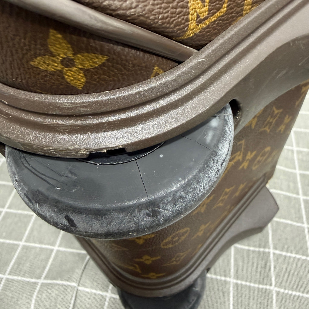 Louis Vuitton Brown
