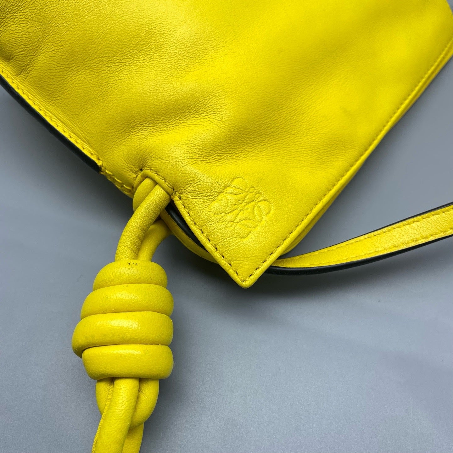 Loewe Yellow