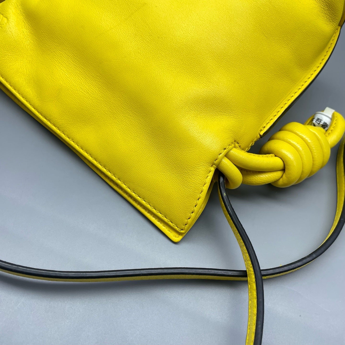 Loewe Yellow