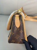Louis Vuitton Diane Canvas M46317