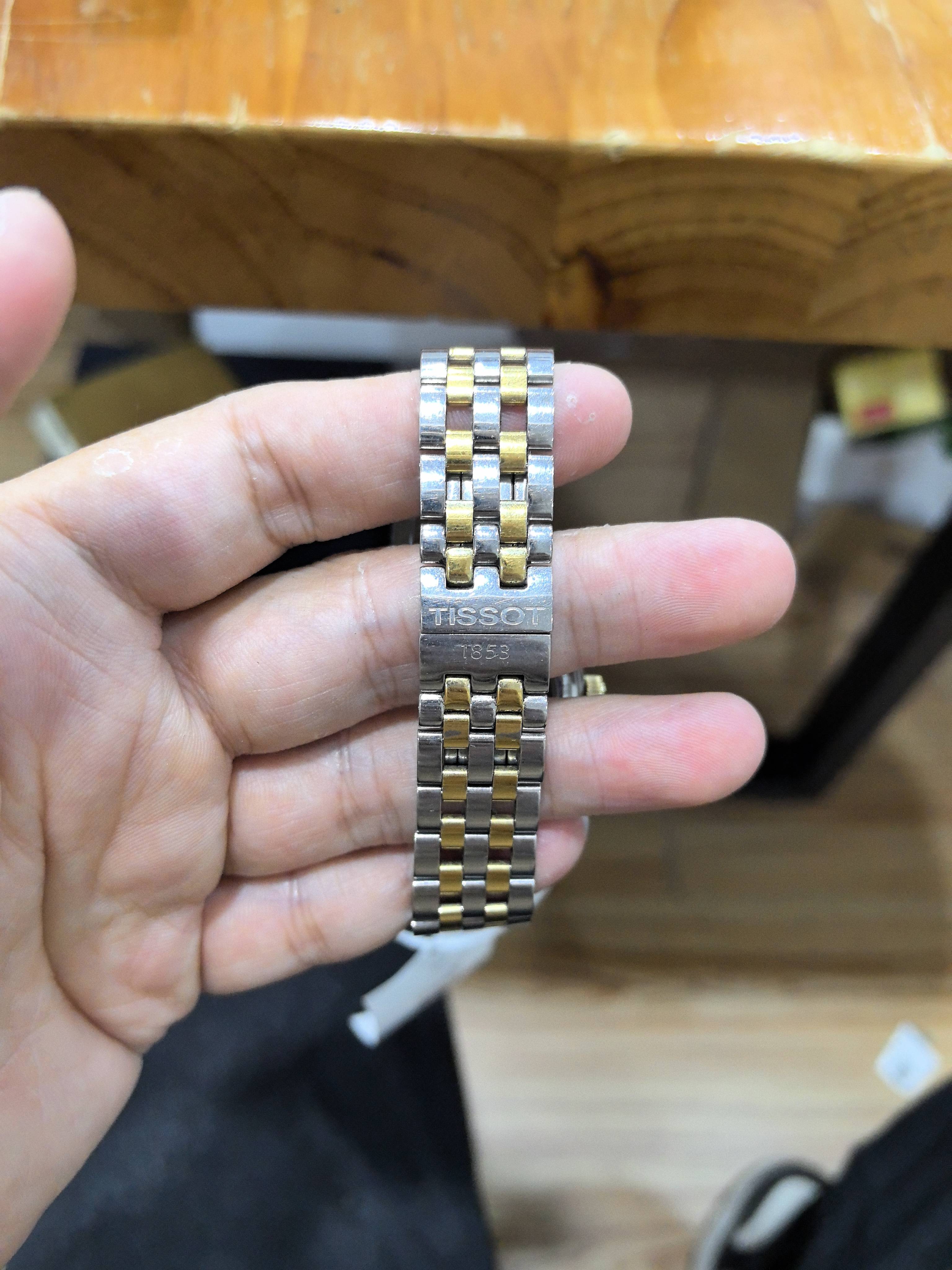 Tissot Classic Gold Automatic (self-winding) watch 35.50 MM T95.2.483.31