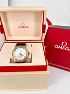 Omega Rose gold Automatic (self-winding) watch