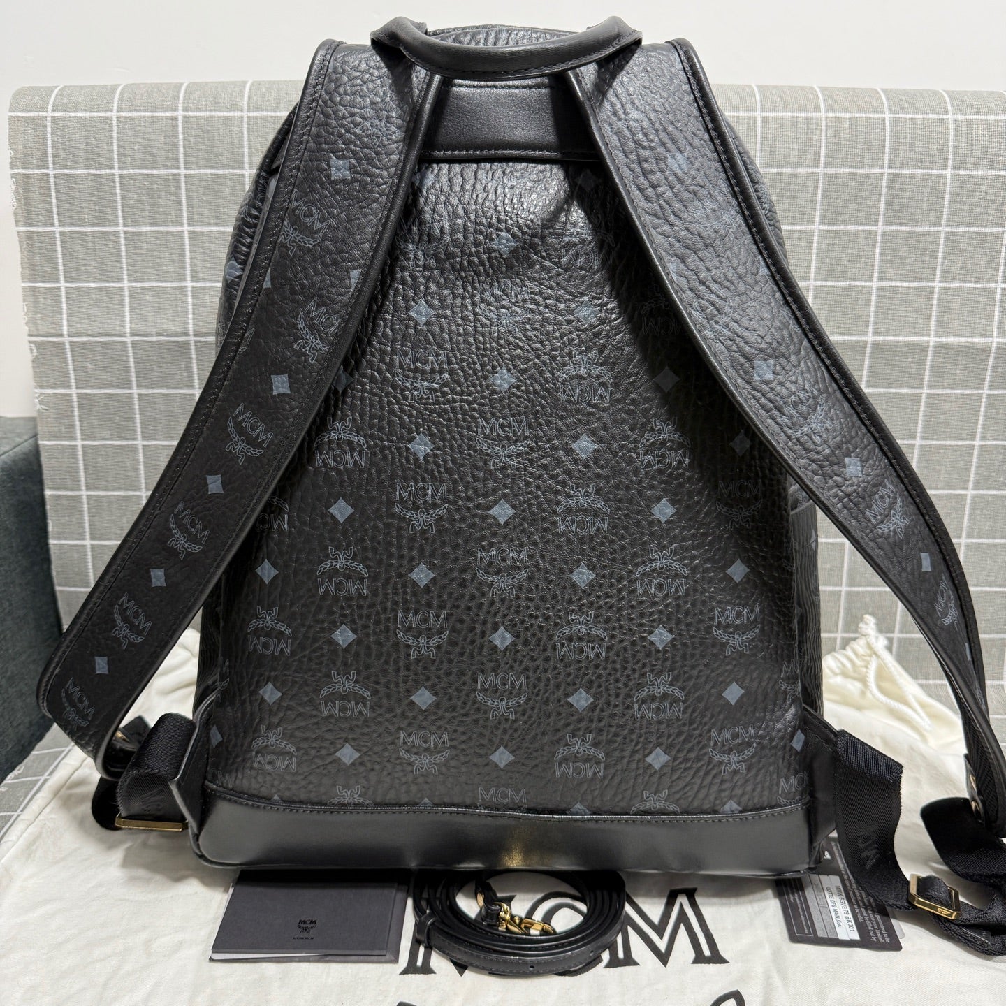 MCM Leather Backpack MMKBAVE02BK001