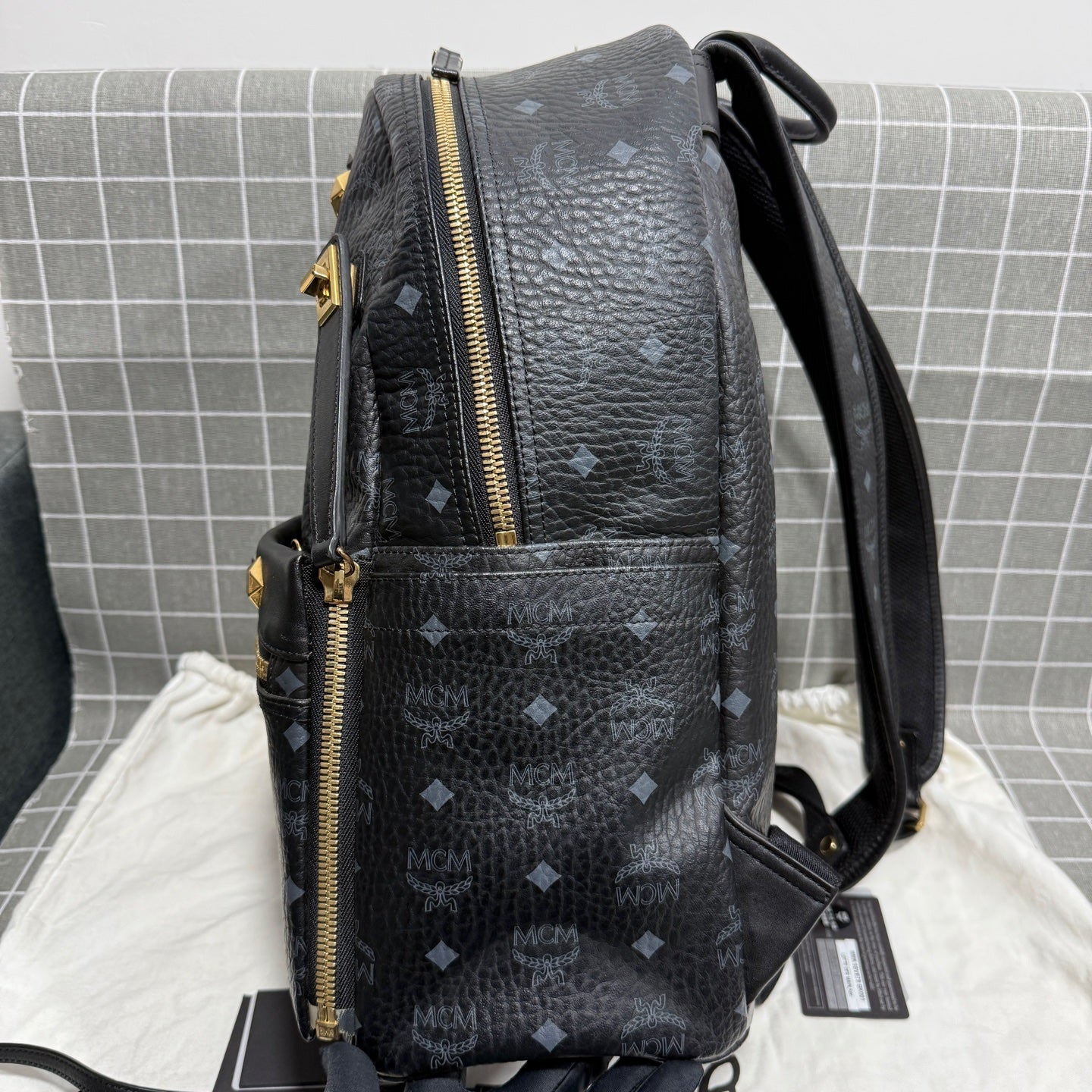 MCM Leather Backpack MMKBAVE02BK001