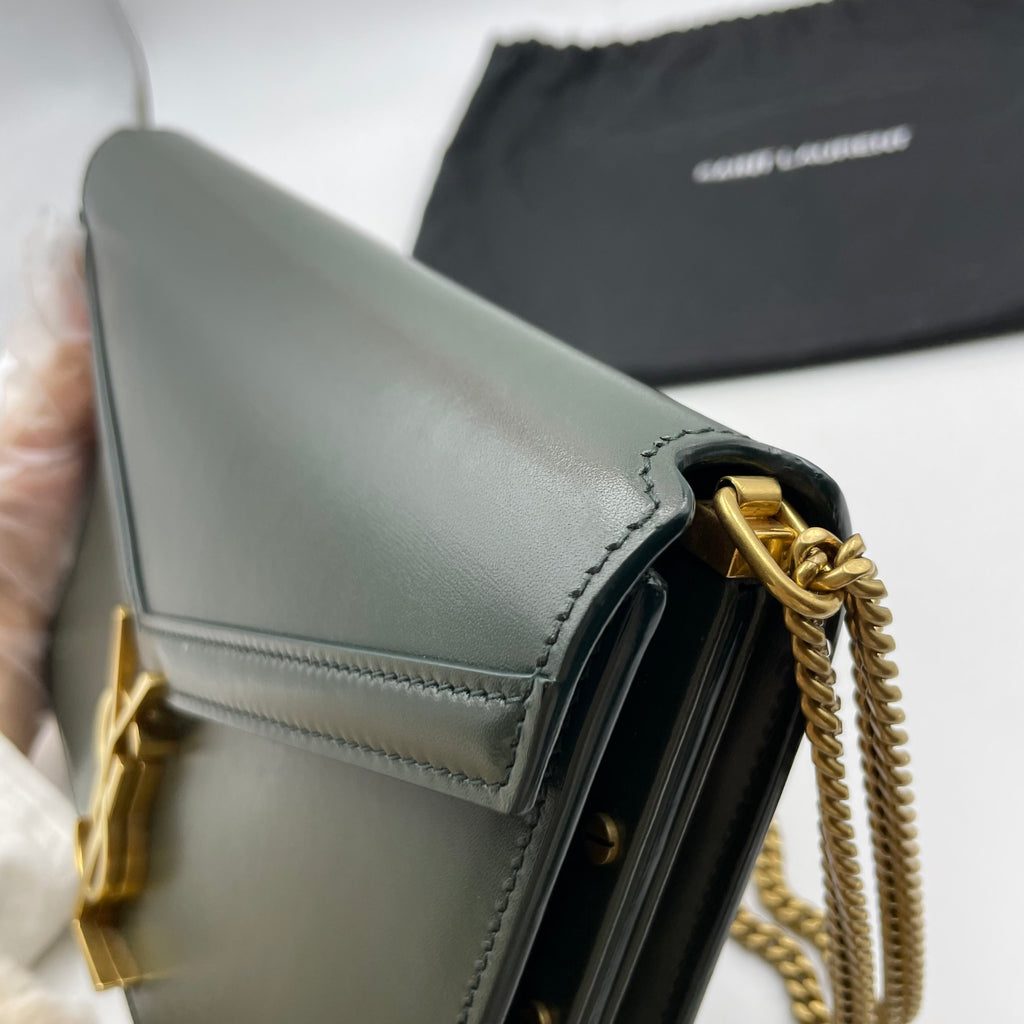 Saint laurent Green