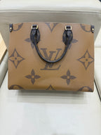 Louis Vuitton Tote