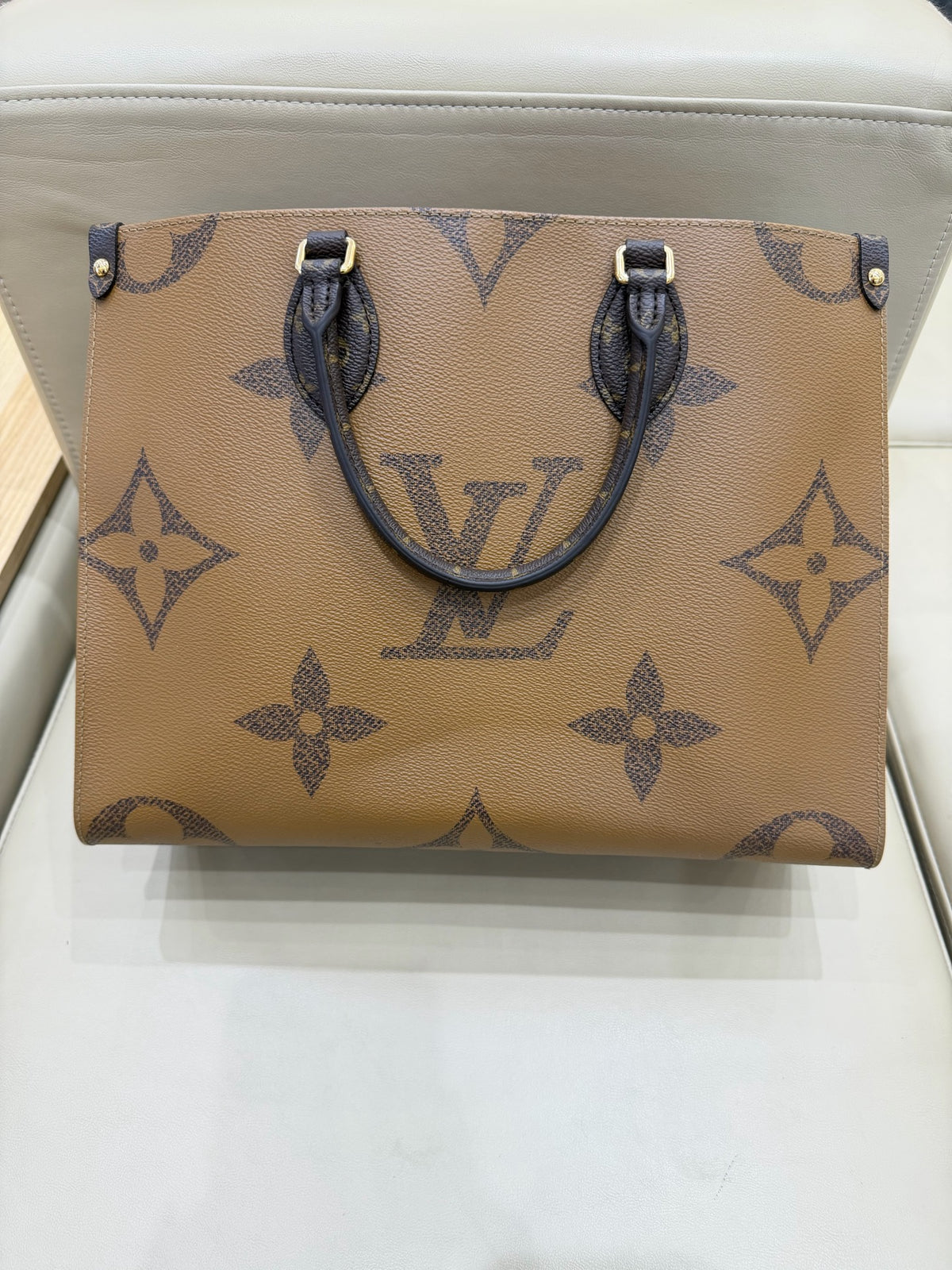 Louis Vuitton Tote