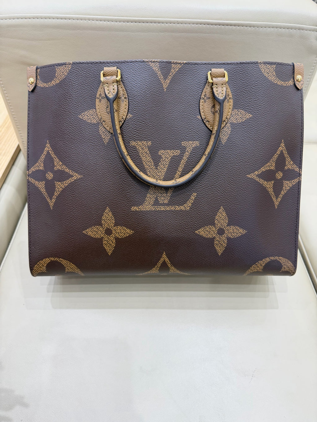 Louis Vuitton Tote