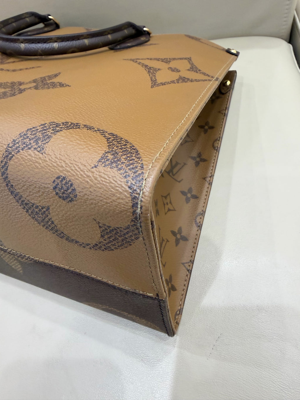 Louis Vuitton Tote