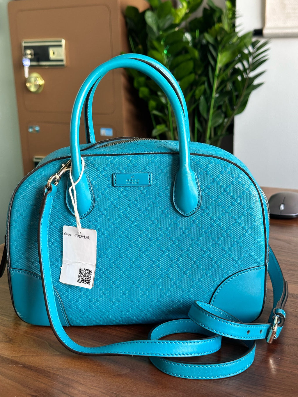 Gucci