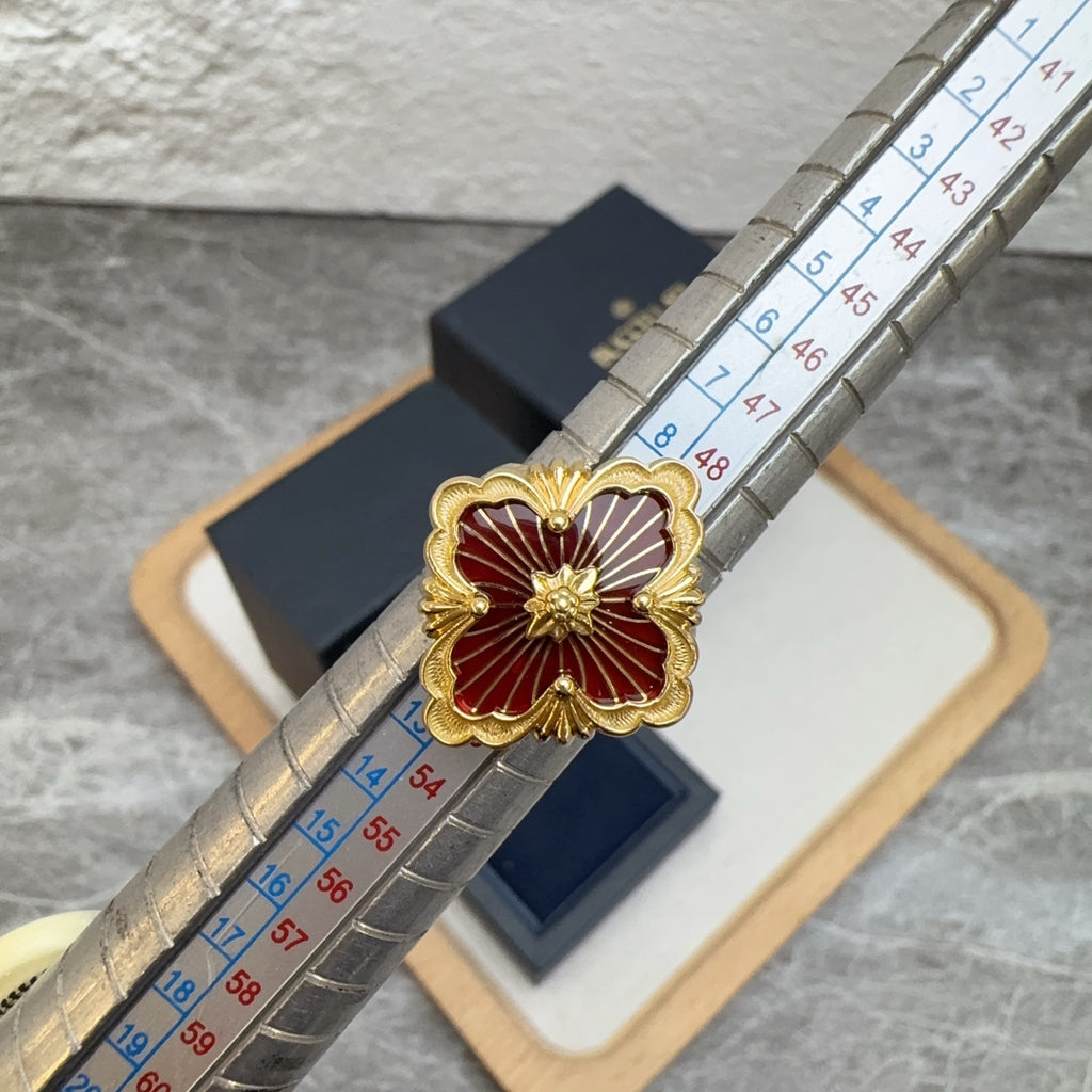 Buccellati Ring