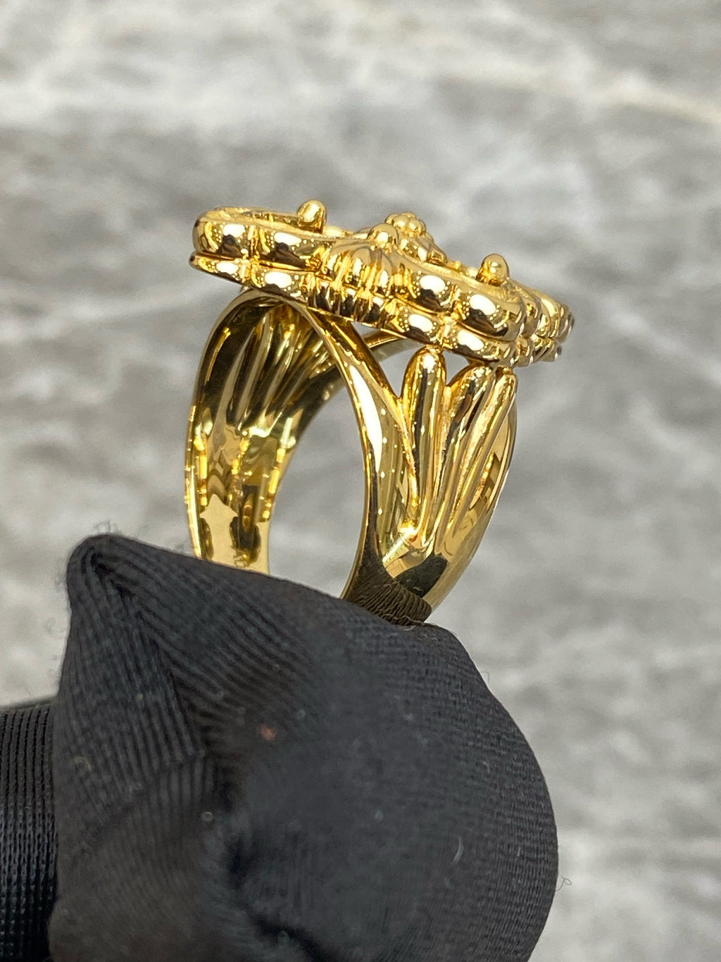 Buccellati Ring