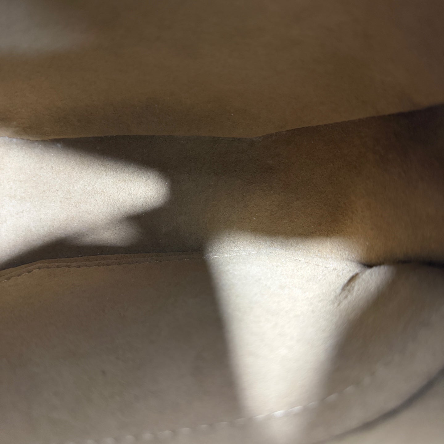 Louis Vuitton Boîte Chapeau Souple M45578