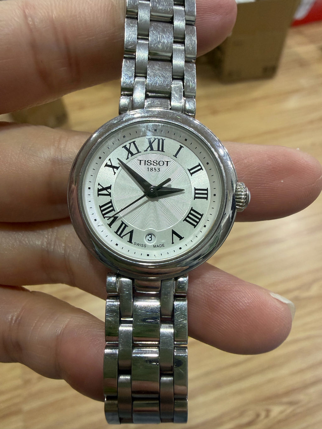 Tissot Little Beauty Quartz watch 26 millimeters T1260101101300