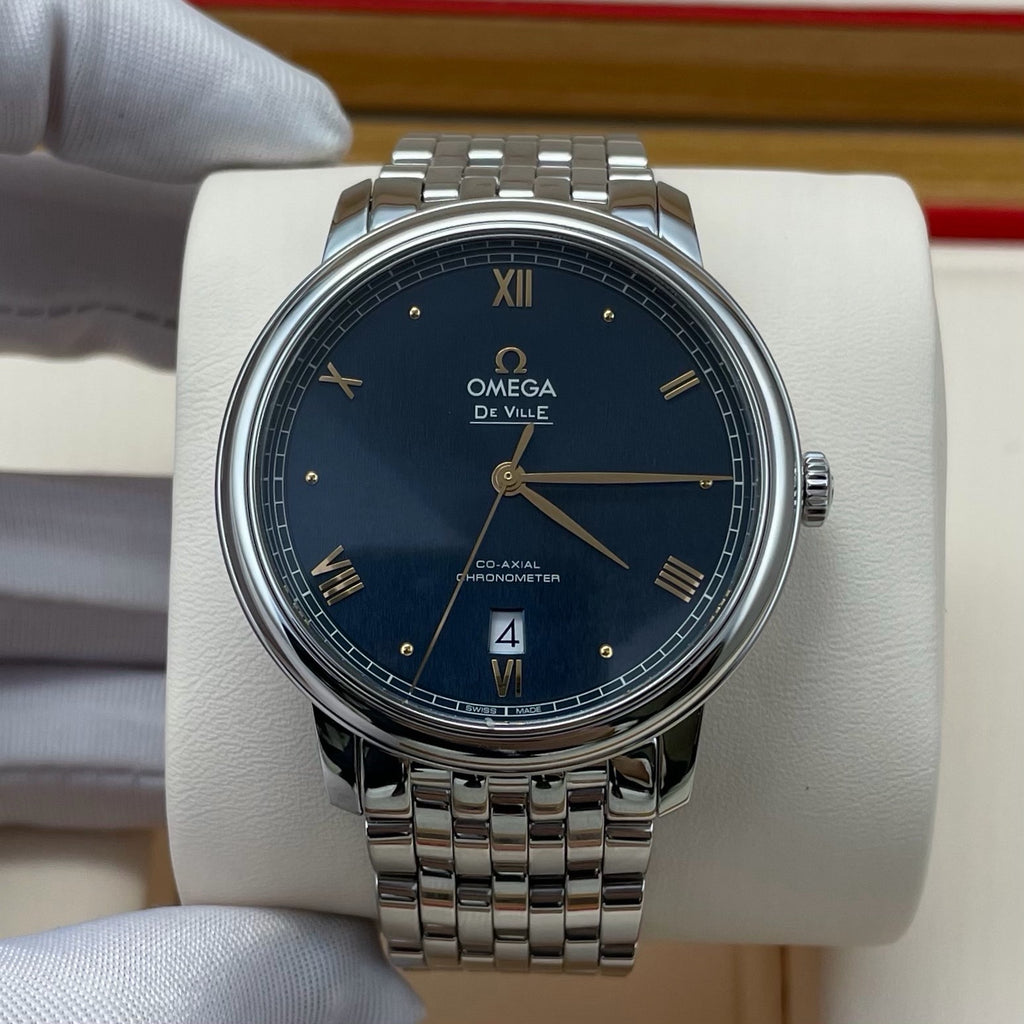 Omega Flying Series Blue Automatic (self-winding) watch 39.5 424.10.40.20.03.004