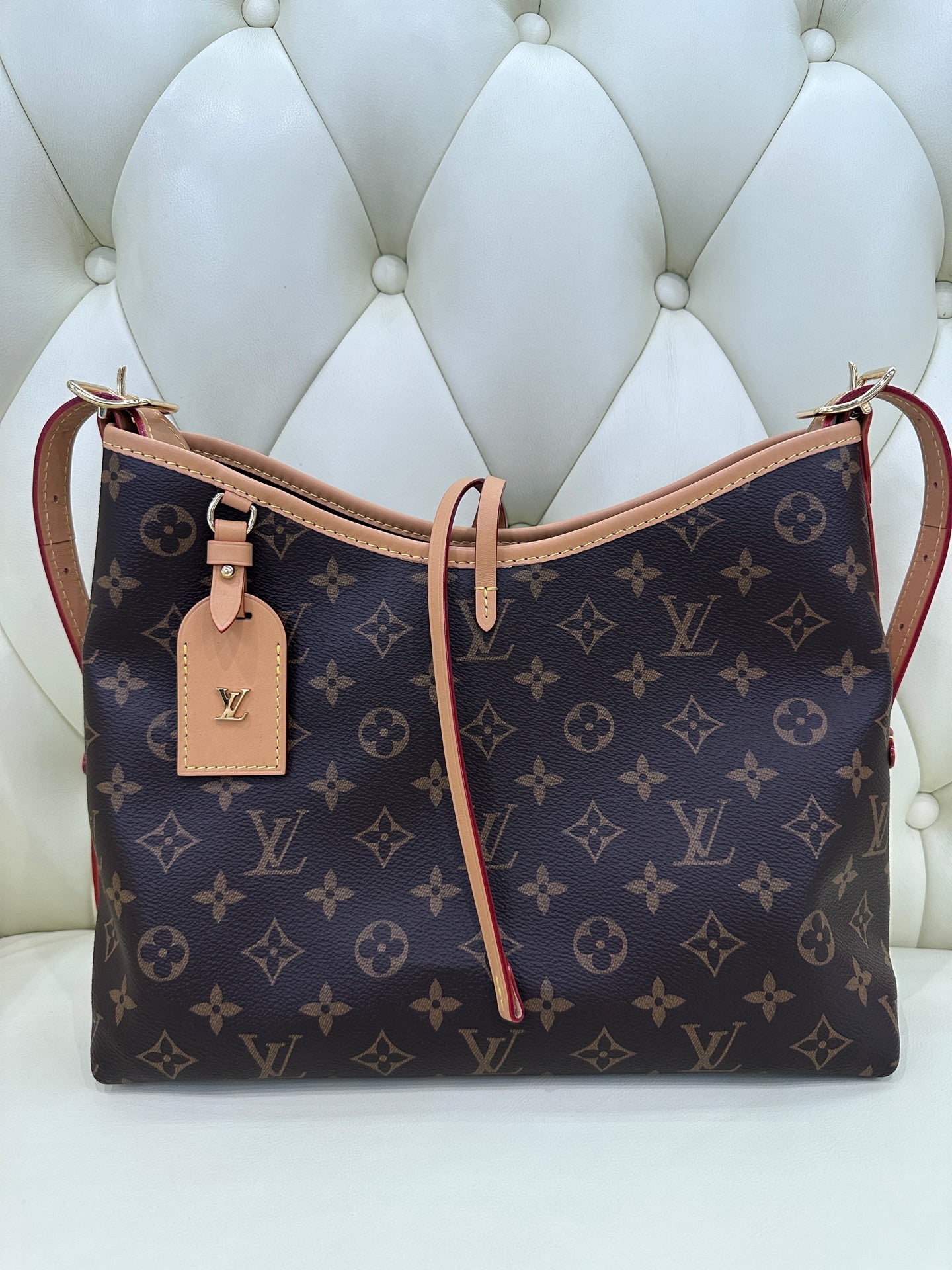 Louis Vuitton Carryall 29 x 24 x 12 M46203