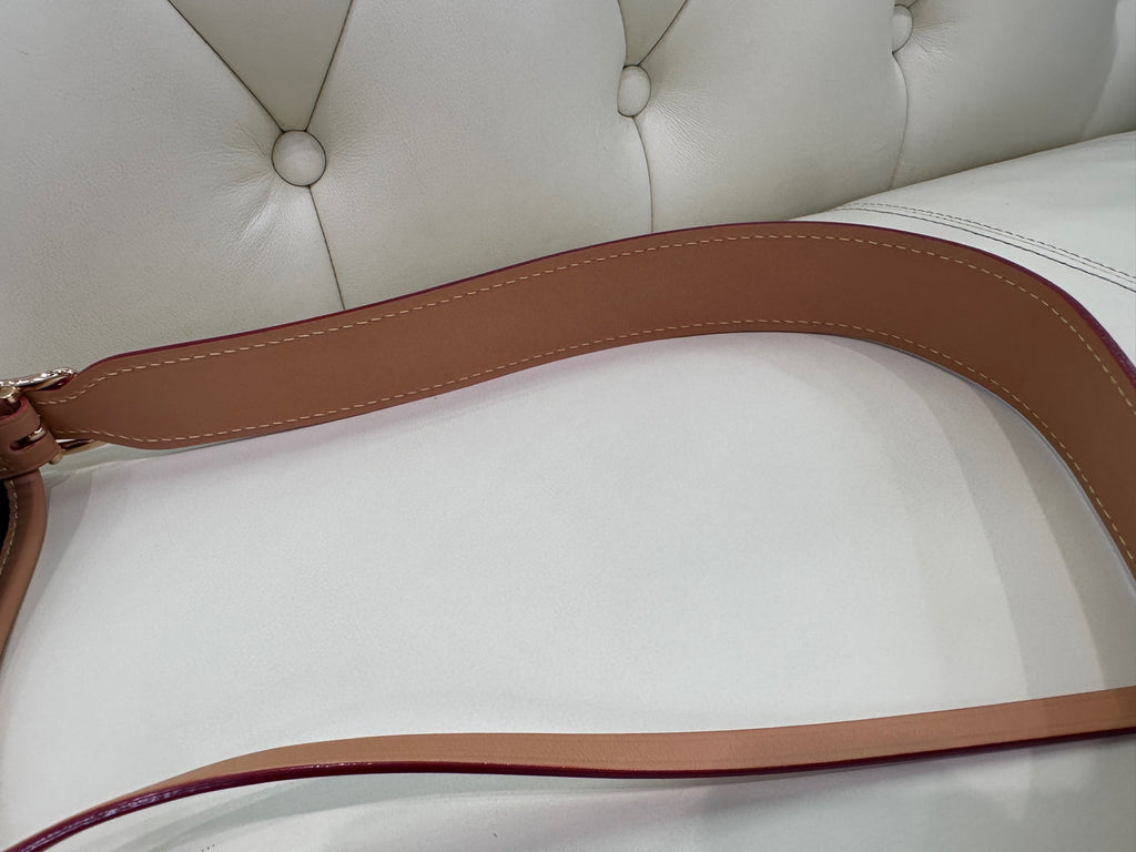 Louis Vuitton Carryall 29 x 24 x 12 M46203