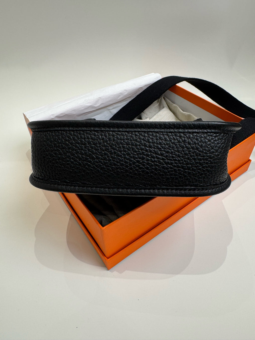 Hermes Black