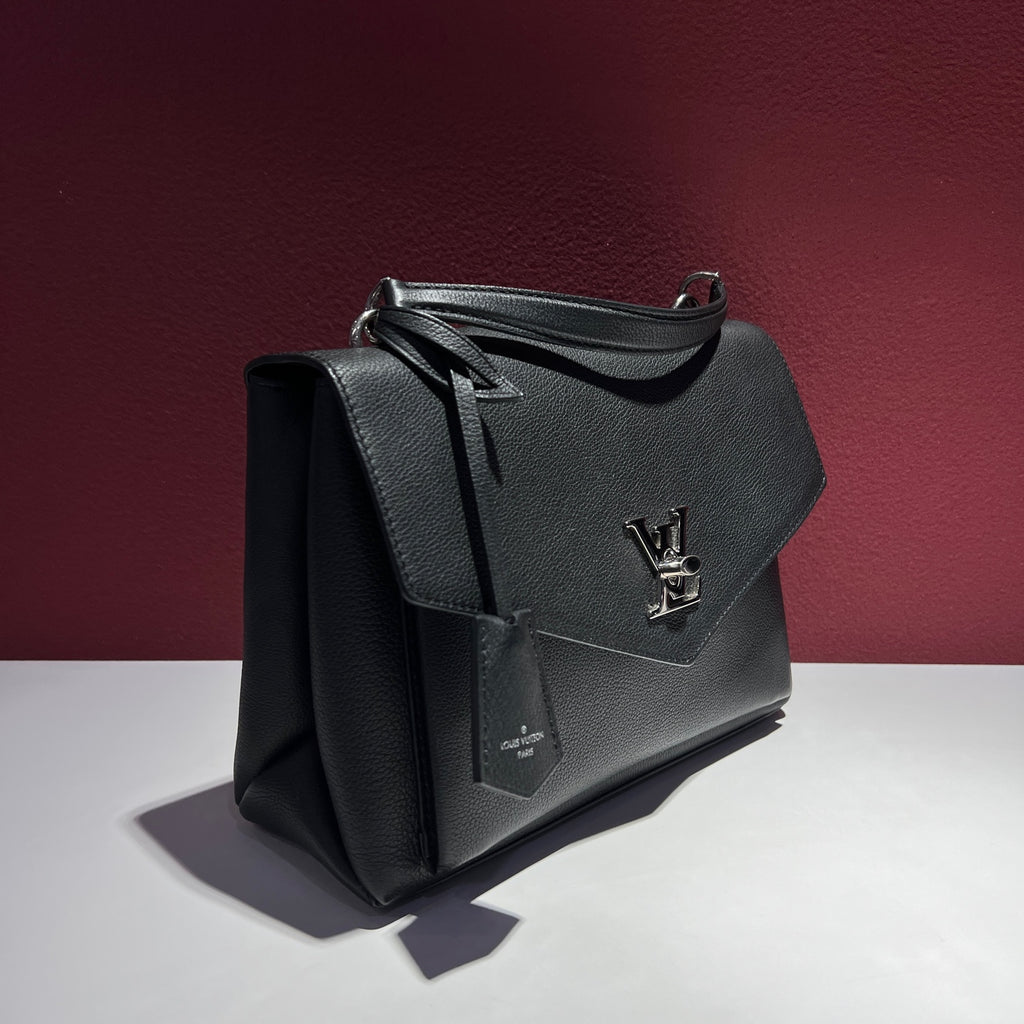 Louis Vuitton Black Crossbody M54849