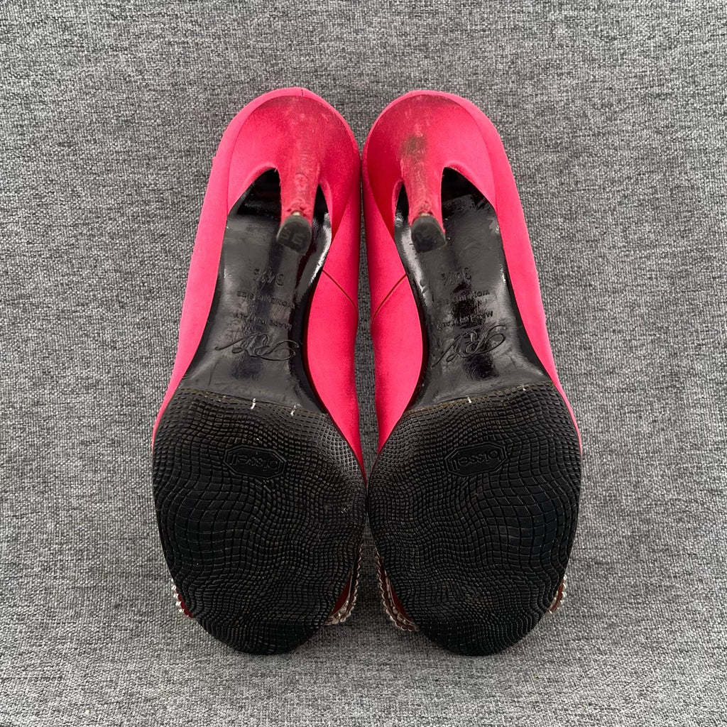 Gucci Pink High heels