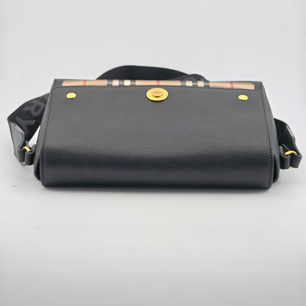 Burberry Note Pack Messenger Bag 80211101