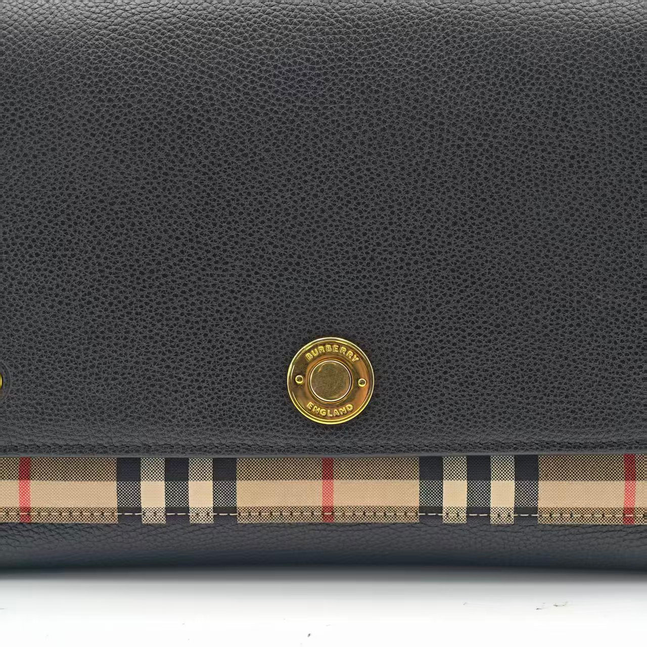 Burberry Note Pack Messenger Bag 80211101
