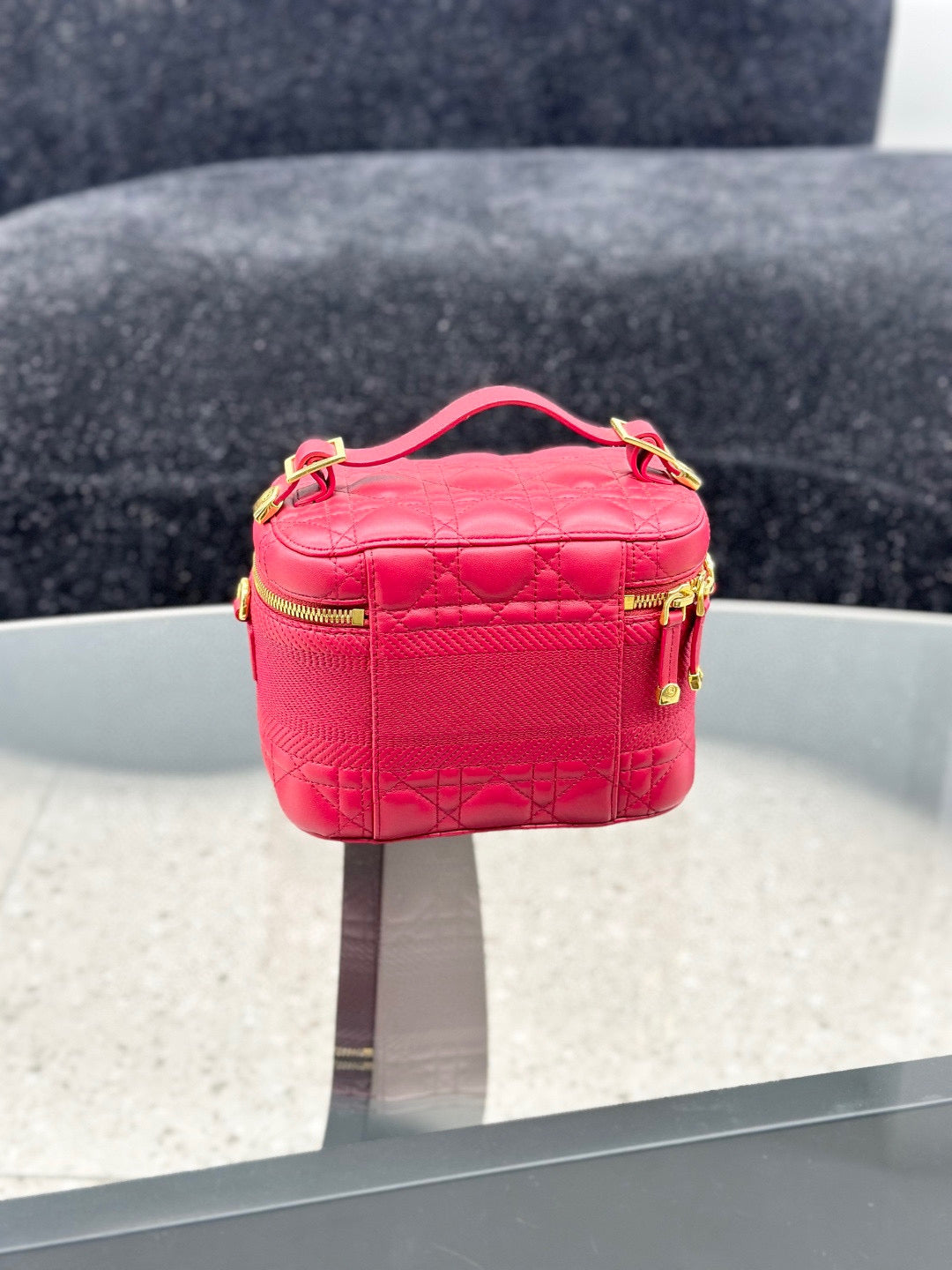 Dior Red S5488UNTR_M53R