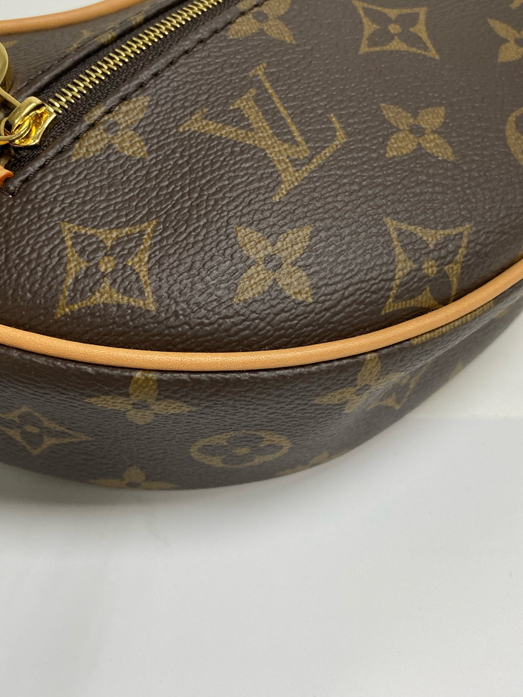 Louis Vuitton Shoulder Bag