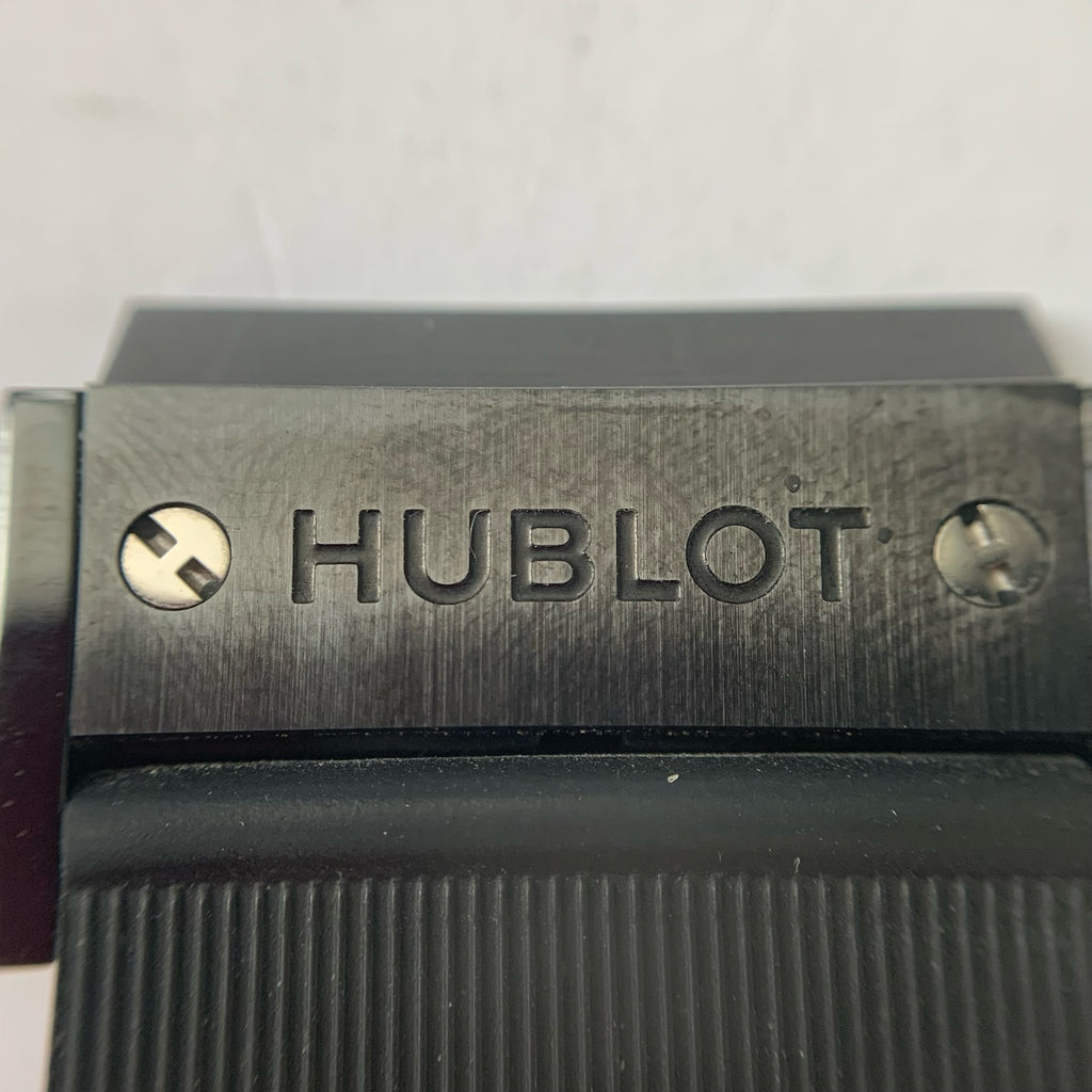 Hublot Classic Fusion Series 45MM 521.CM.1171.RX