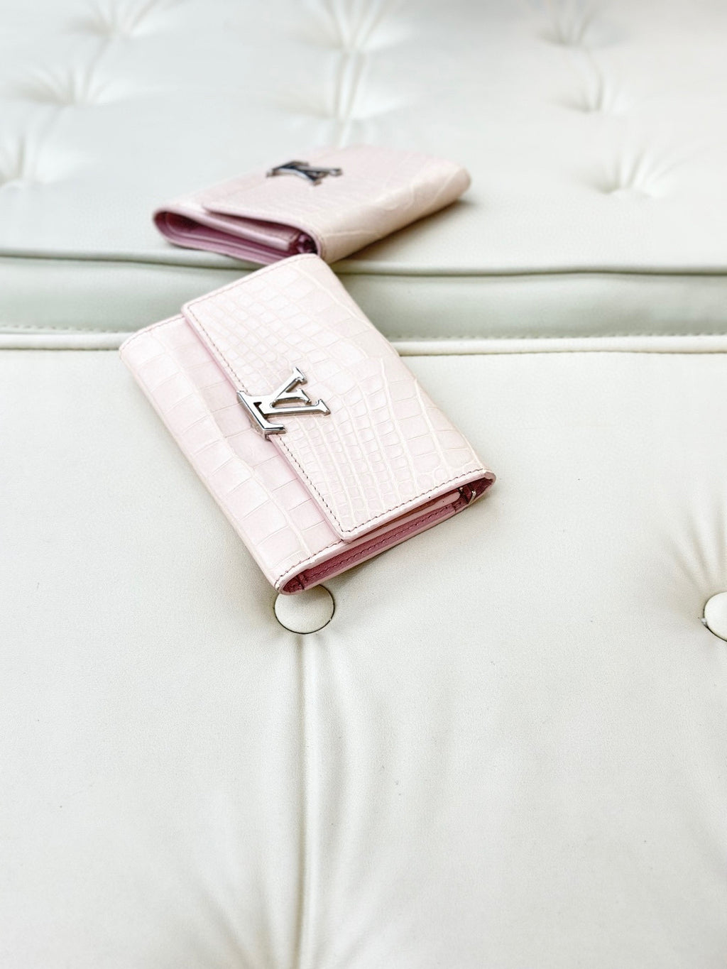 Louis Vuitton Pink N90214