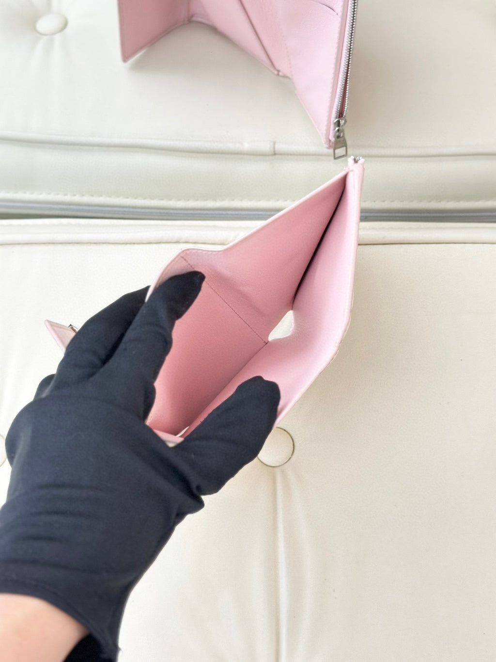 Louis Vuitton Pink N90214