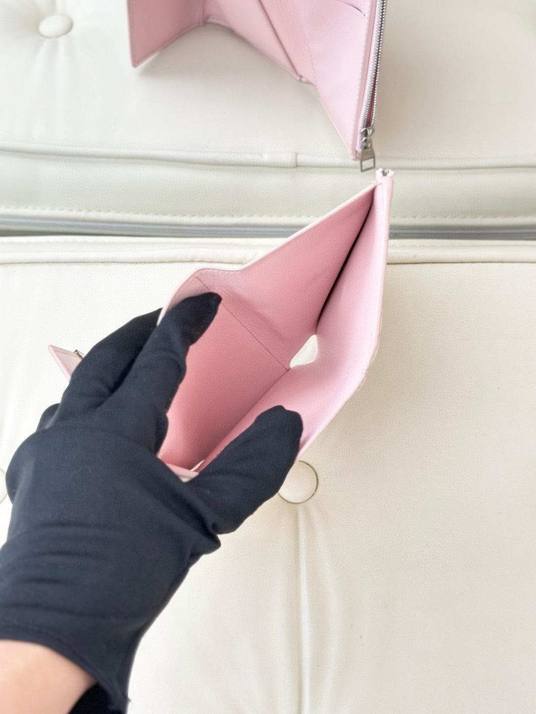 Louis Vuitton Pink N90214