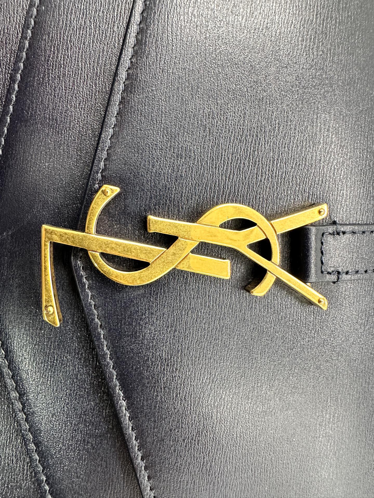 Saint laurent