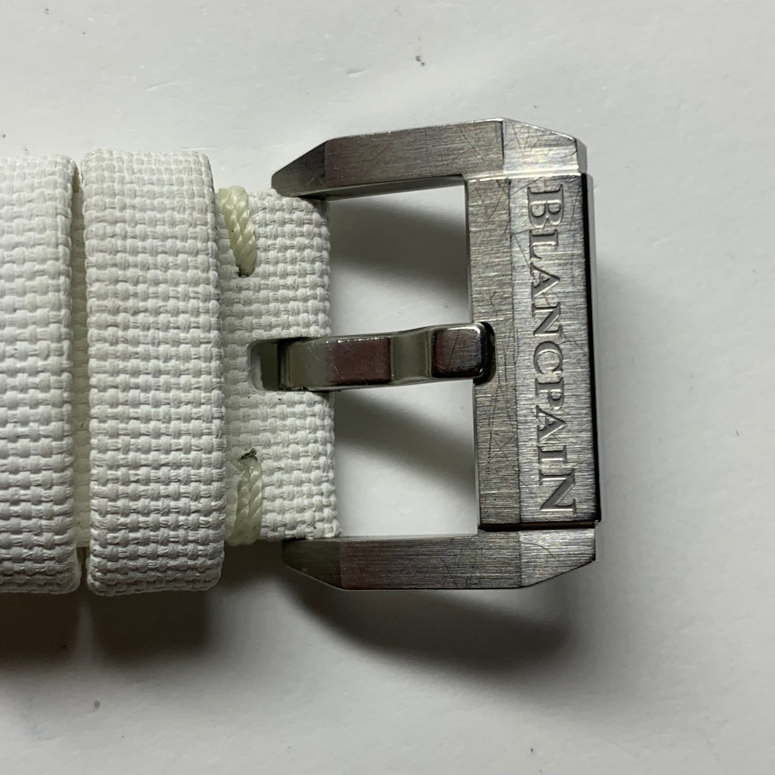Blancpain Fifty fathoms 38.00 millimeters 5100-1127-W52A