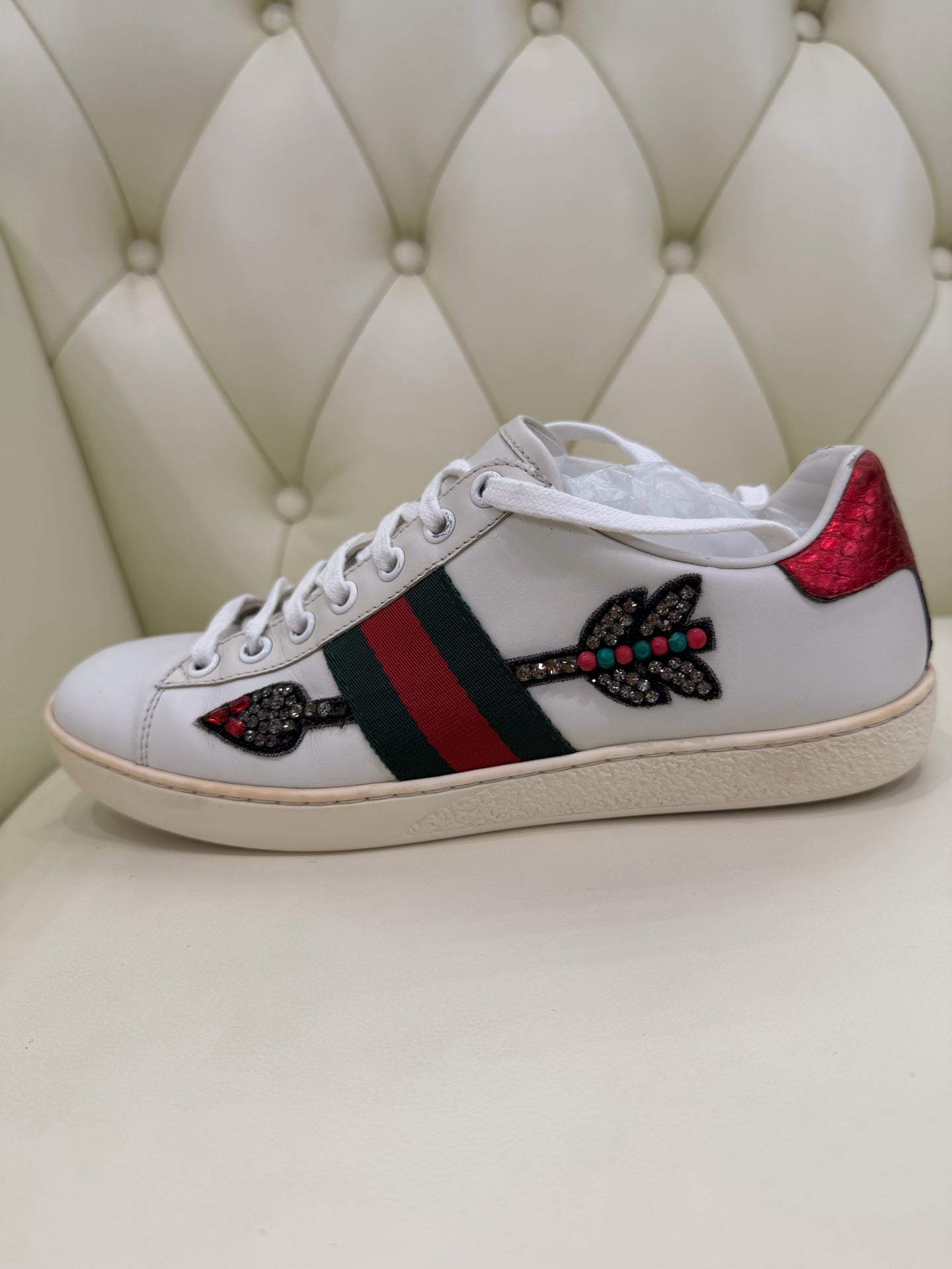 Gucci 37 454551-A38G0-9064