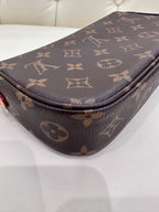 Louis Vuitton Wallet On Chain Ivy 23.5 x 12 x 4.3 M81911