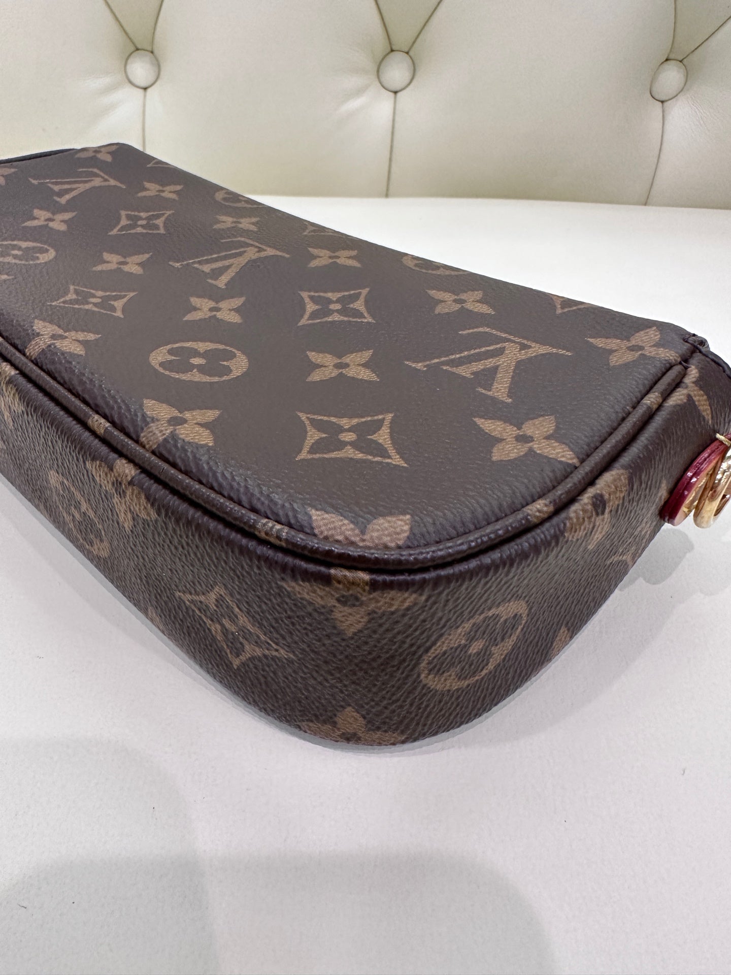 Louis Vuitton Wallet On Chain Ivy 23.5 x 12 x 4.3 M81911