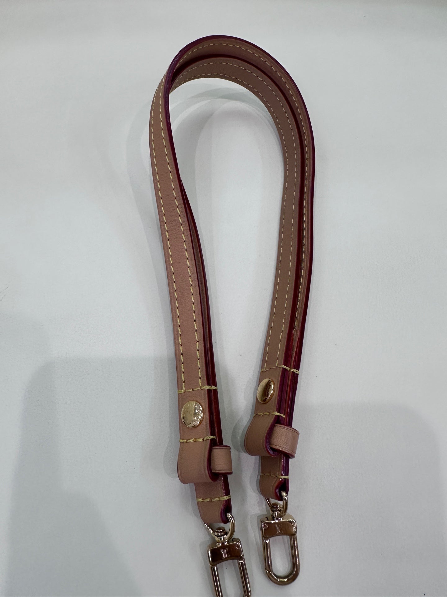 Louis Vuitton Wallet On Chain Ivy 23.5 x 12 x 4.3 M81911