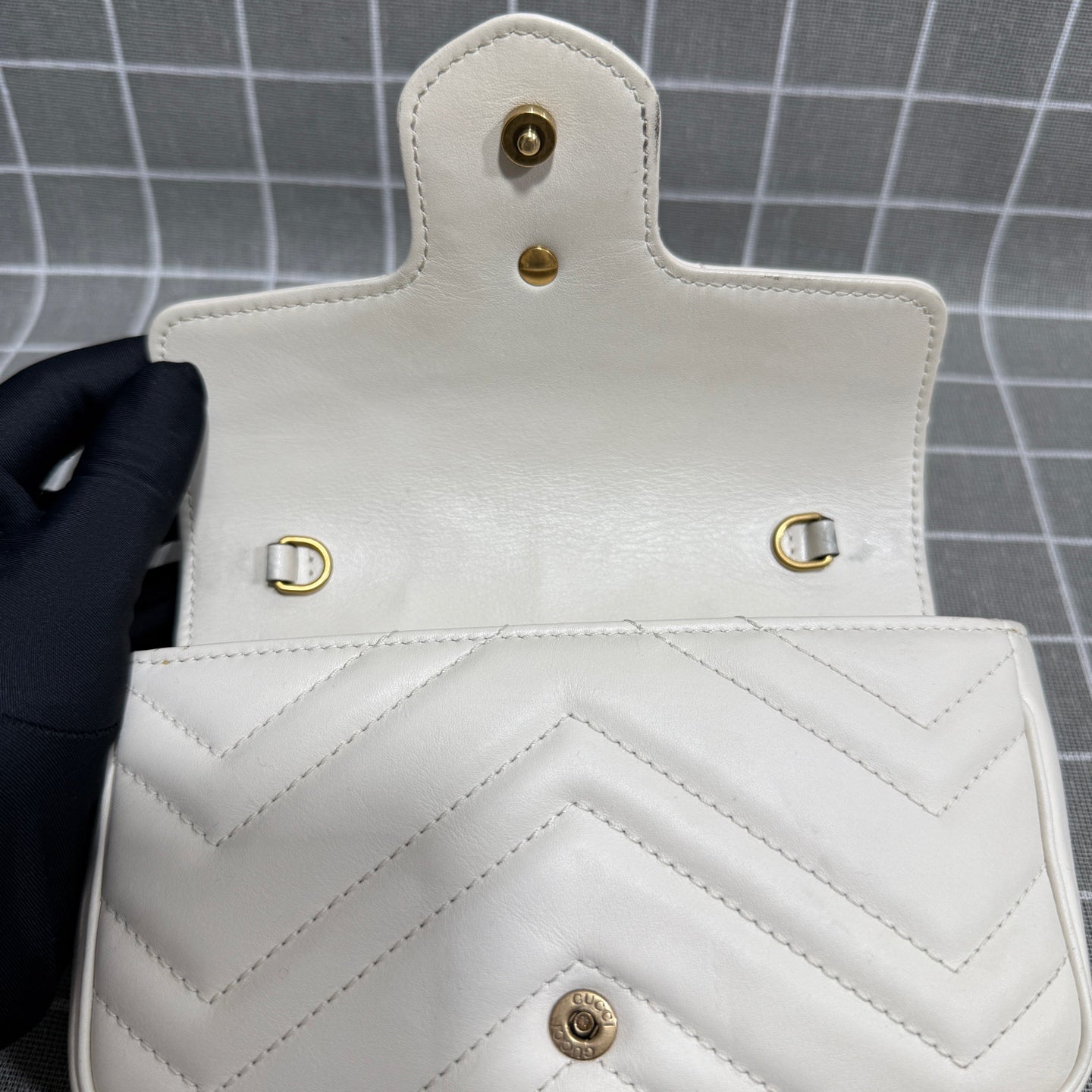 Gucci Leather Gold
