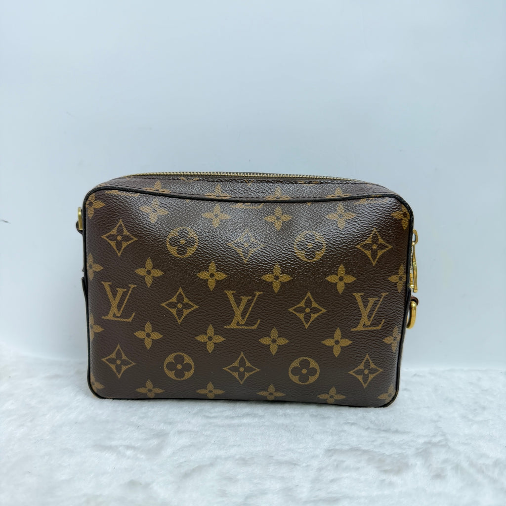 Louis Vuitton Canvas Beige