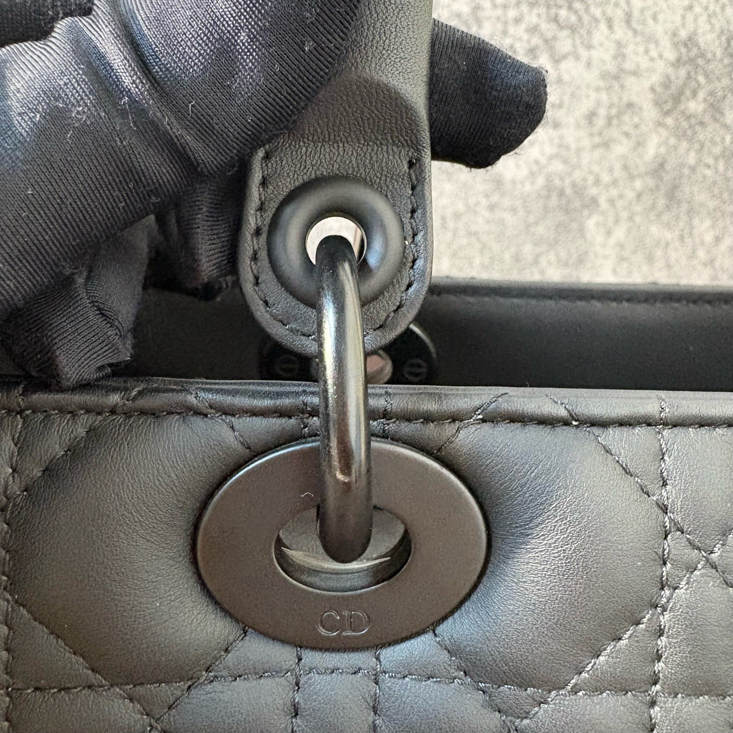Dior