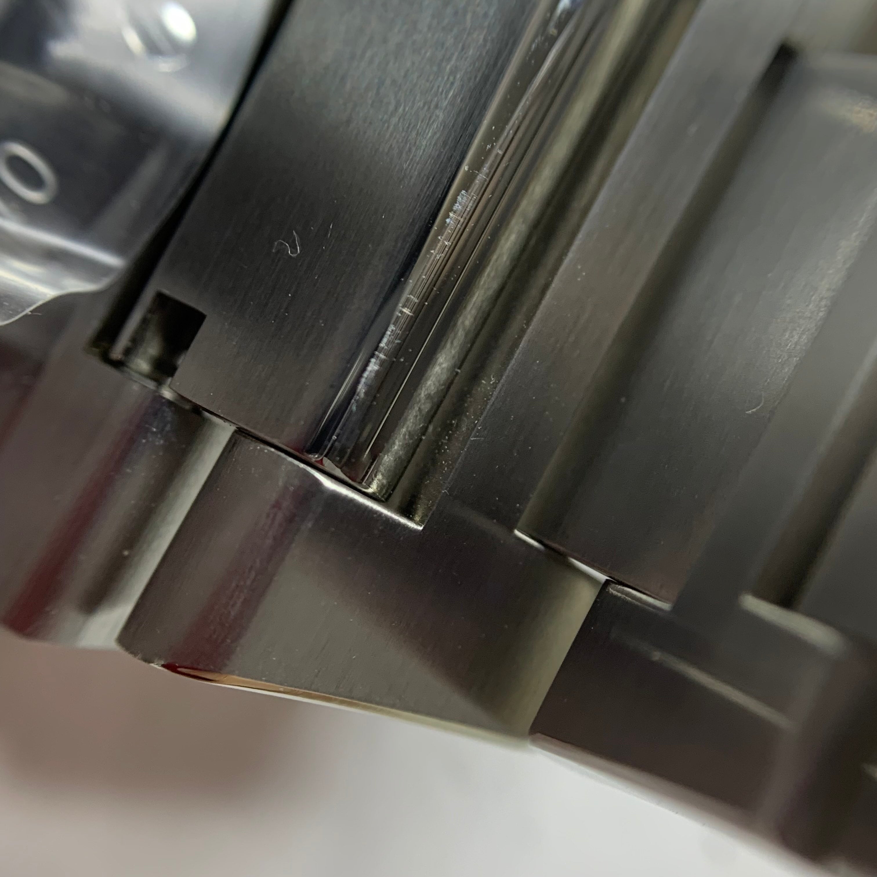 Girard-Perregaux Laureato 42 mm 81010-11-3153-1CM