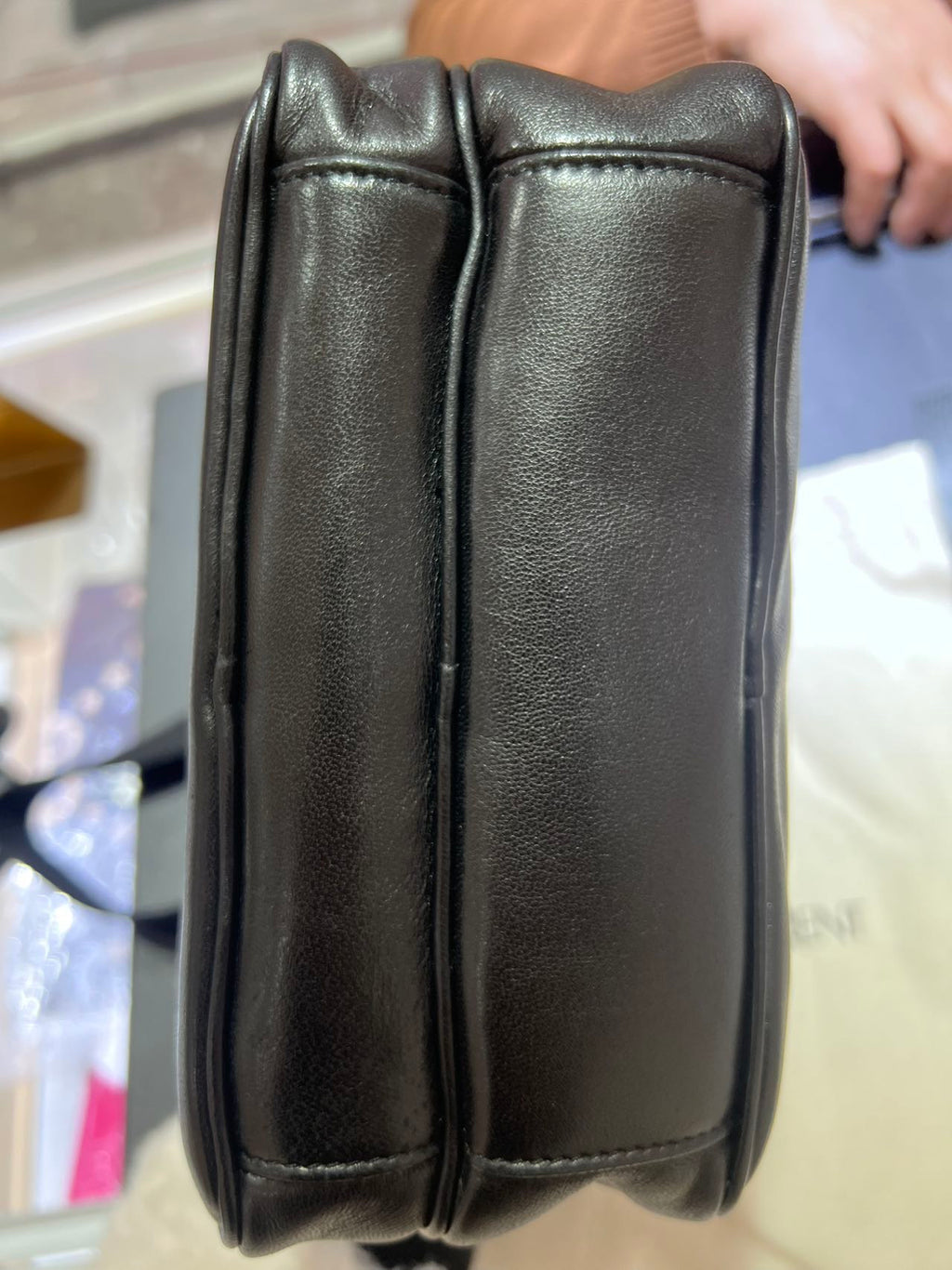 Saint laurent NIKI Smooth Leather Camera Bag Leather Messenger Bag 8192791ELFZ1000