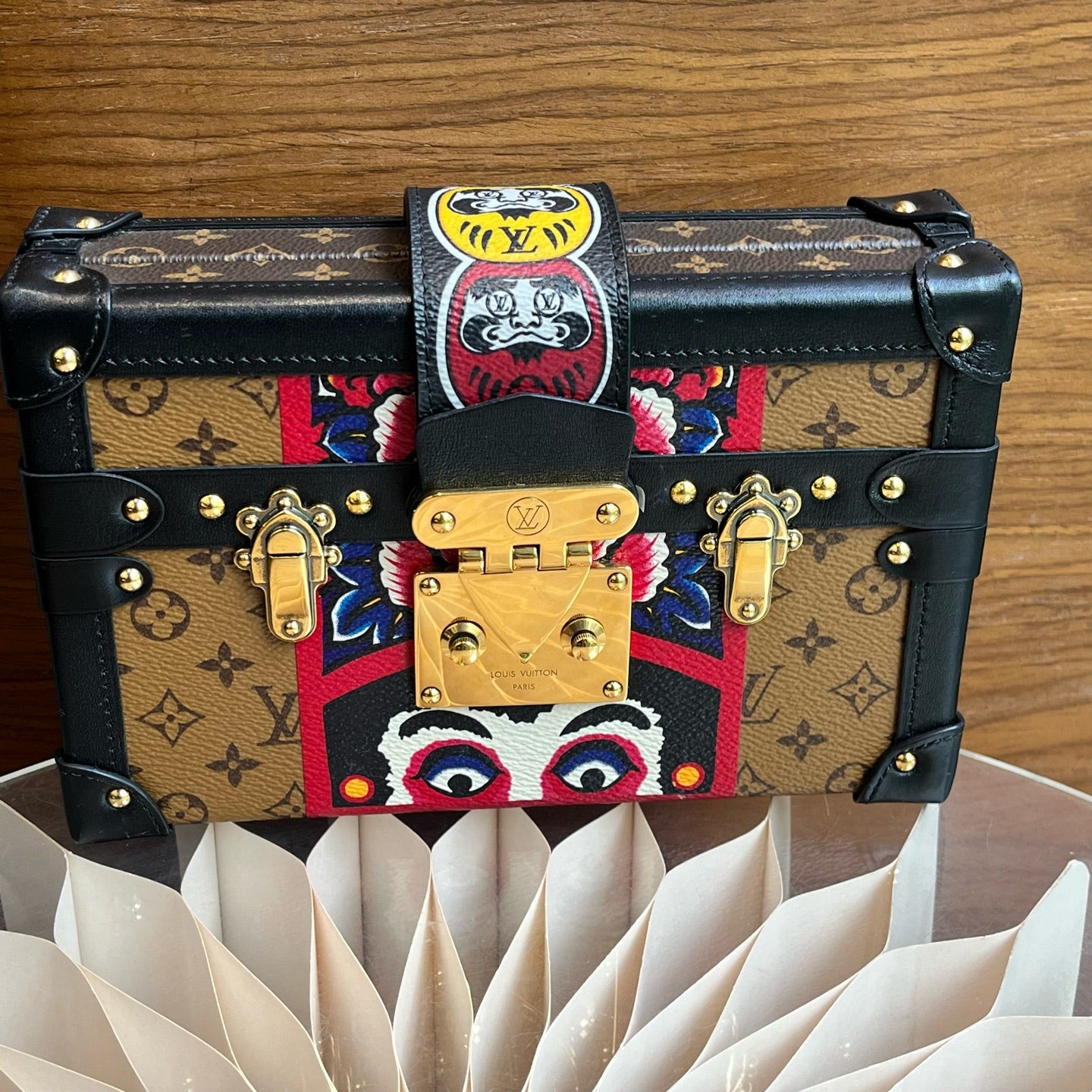 Louis Vuitton M43498