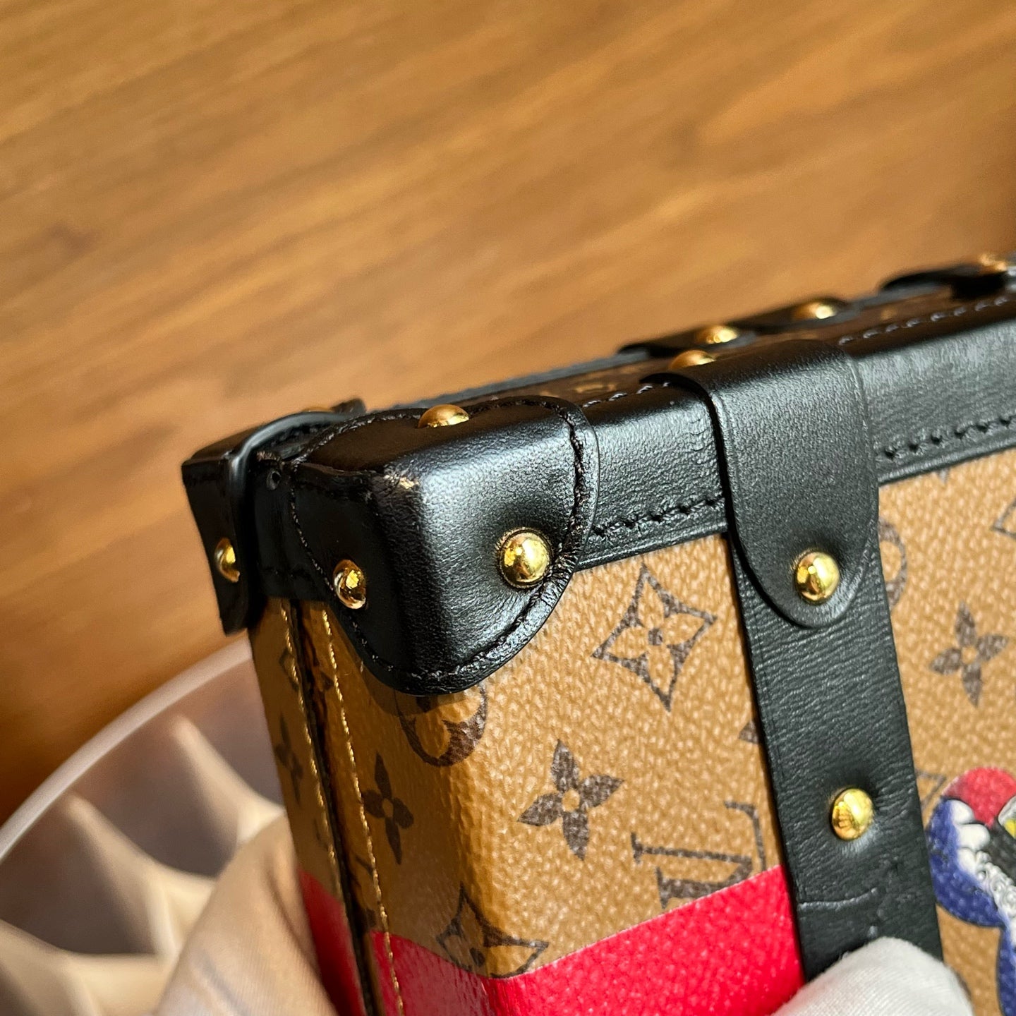 Louis Vuitton M43498