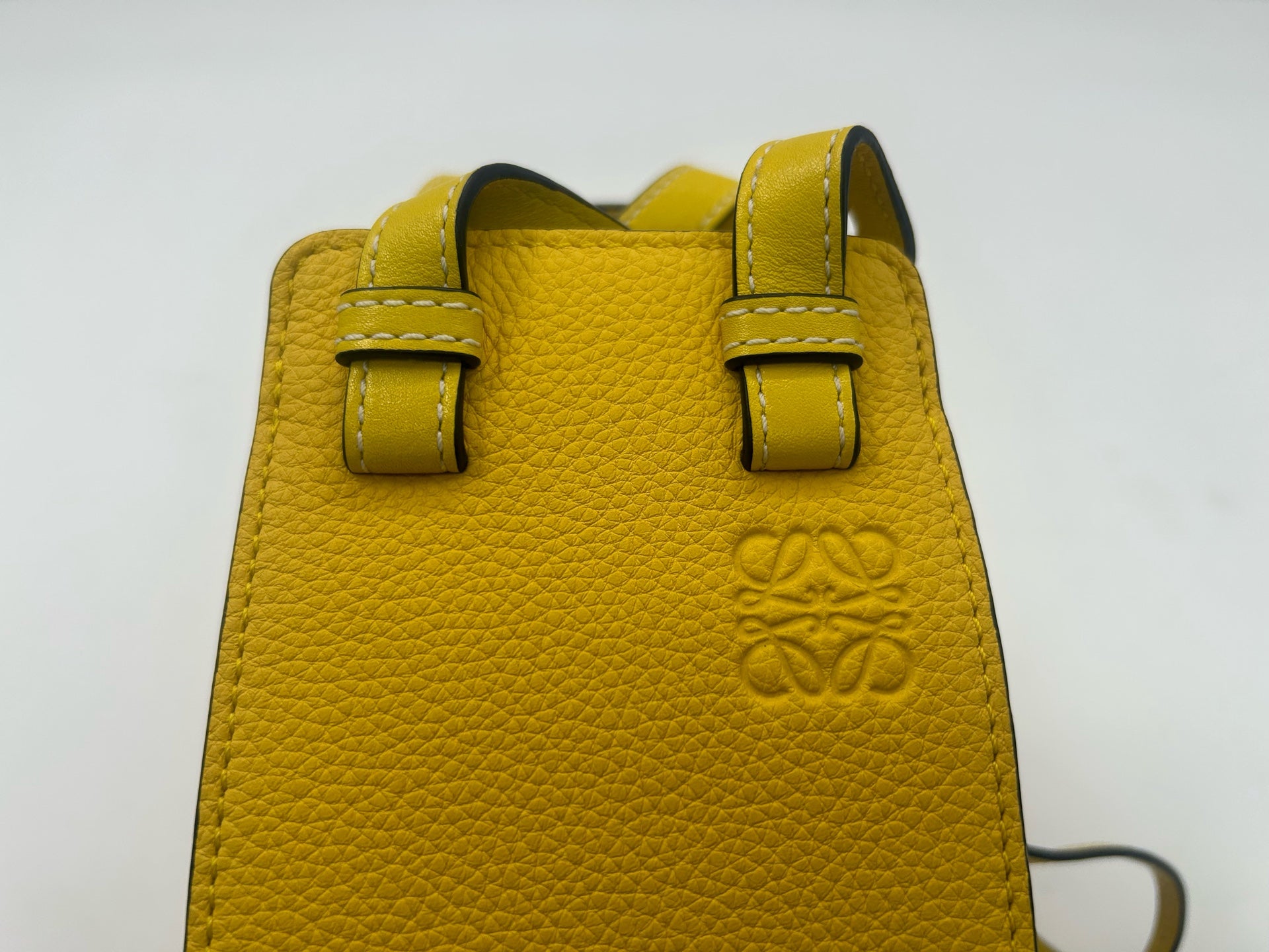 Loewe Yellow