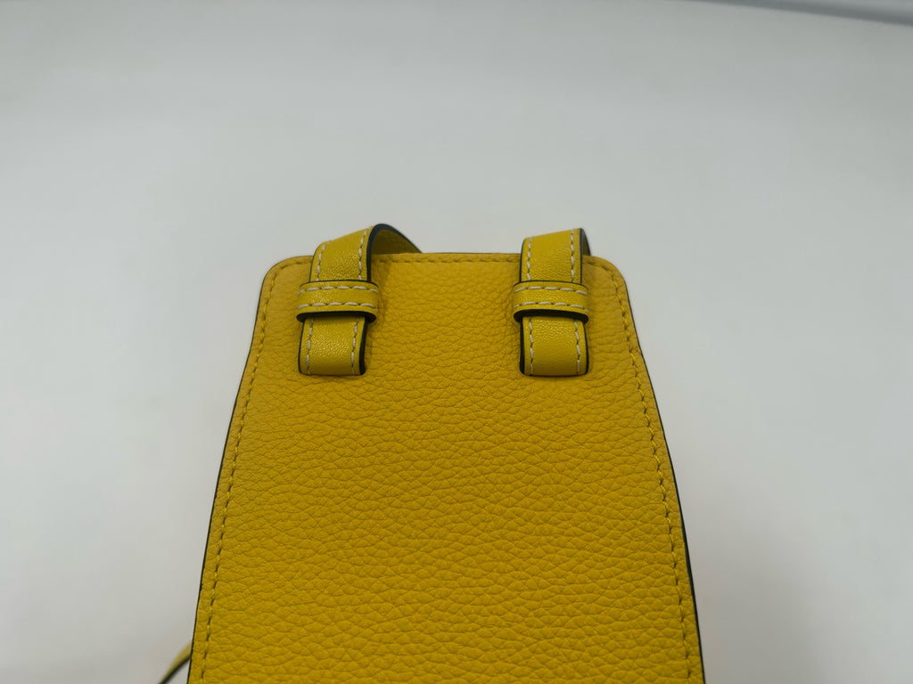 Loewe Yellow