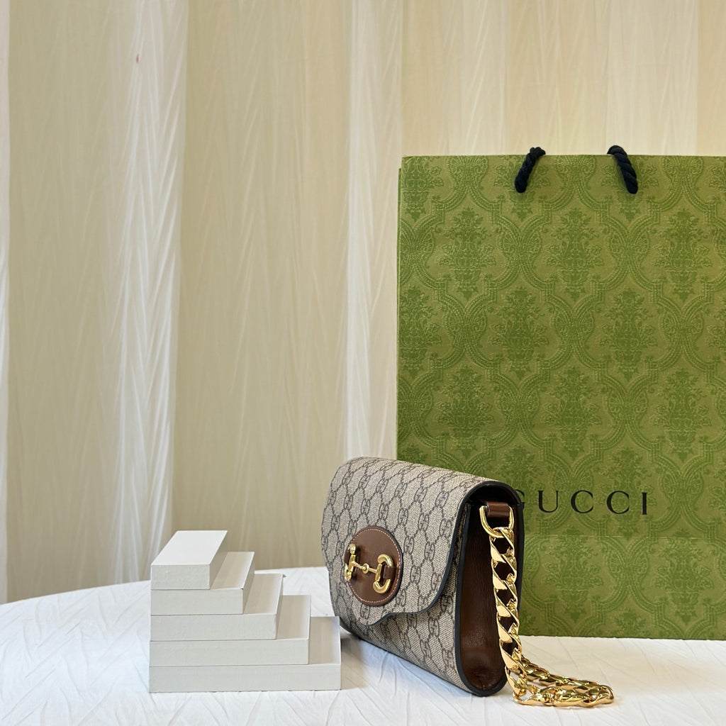 Gucci 724713HUHHX8565